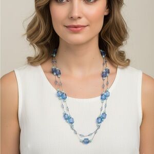 NWOT Blue Glass Stone Necklace